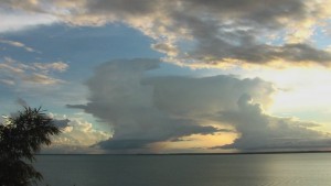 Coucher de soleil sur la mer de Timor.