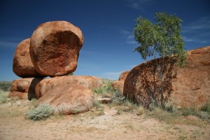 Les devil's marbles.