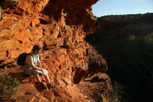 Aux premières loges pour le lever de soleil sur Watarrka.
