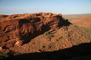 Le soleil, un peu plus haut, sur Watarrka.